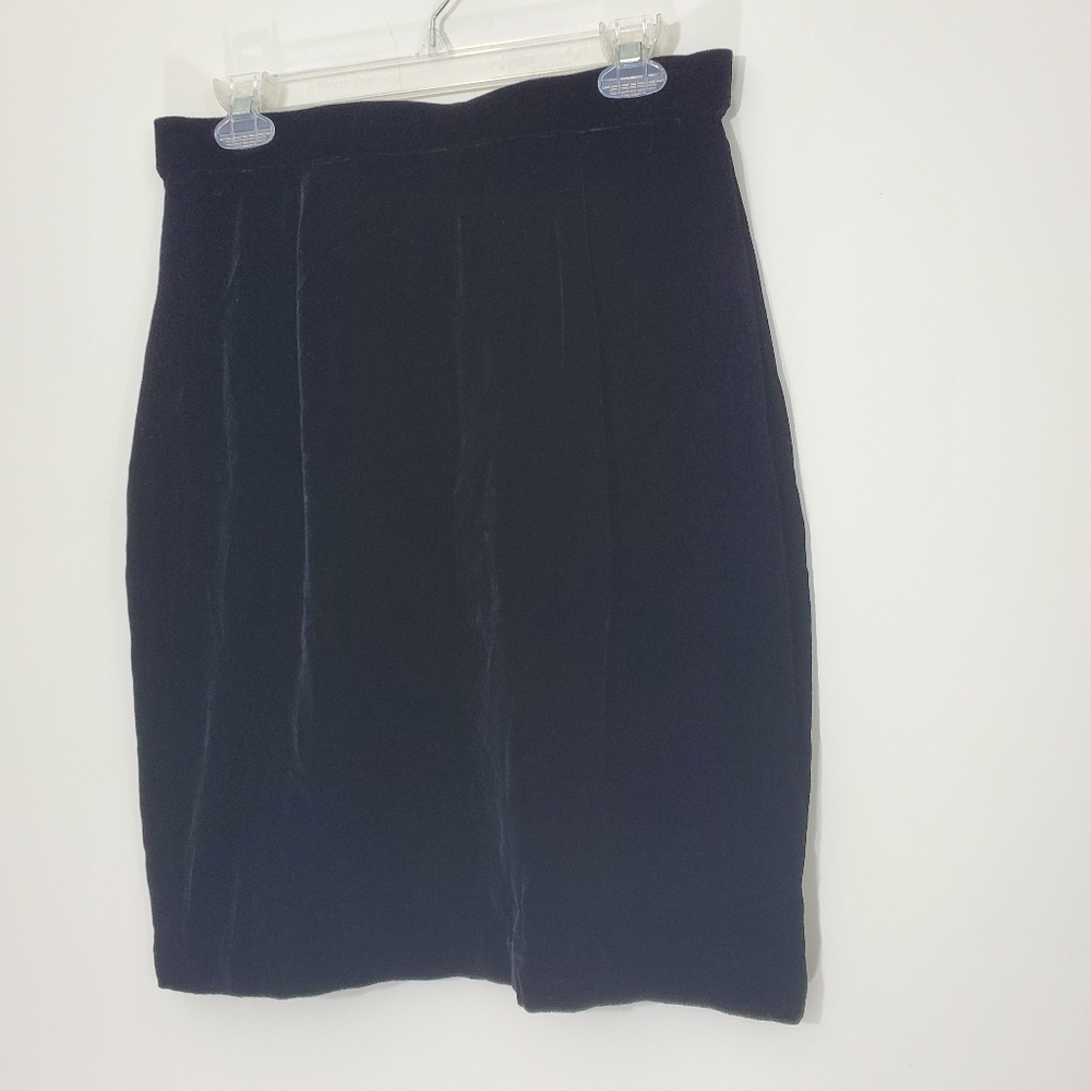 Elizabeth Terrell Black Velvet Skirt, 12P